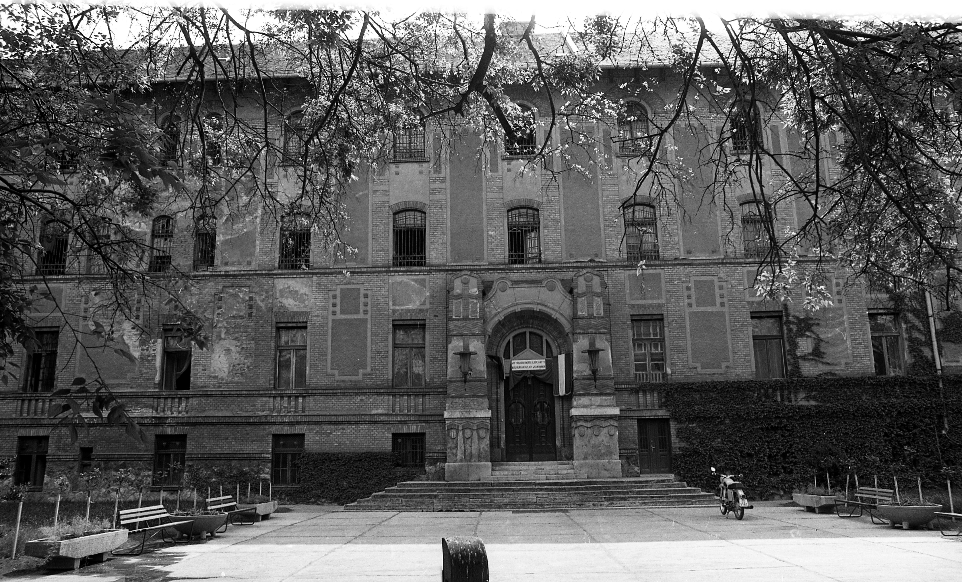 Fortepan, www.fortepan.hu, photo by Urb&aacute;n Tam&aacute;s