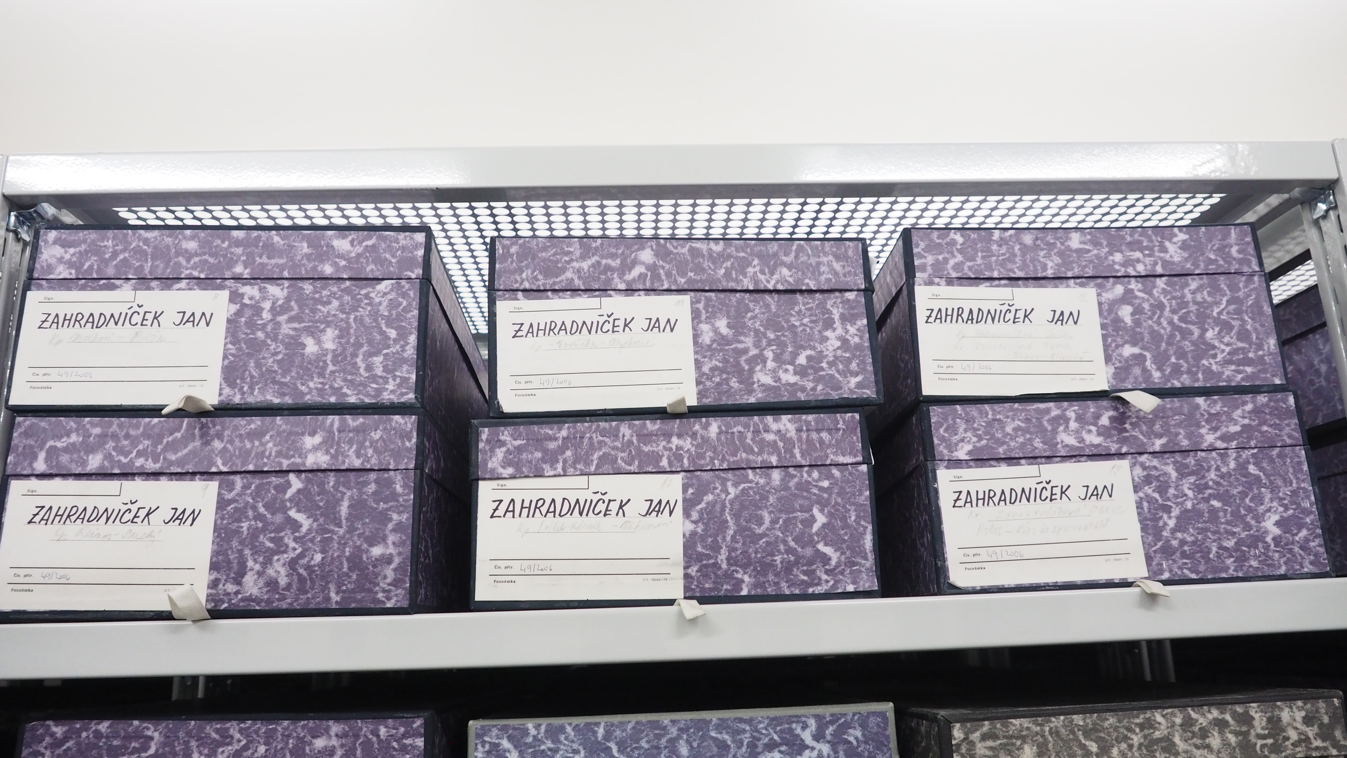 Literary Archive of the Museum of Czech Literature (LA PNP), photo by Petr Kotyk; Origin&aacute;ly archiv&aacute;li&iacute; jsou uložen&eacute; v Liter&aacute;rn&iacute;m archivu Pam&aacute;tn&iacute;ku n&aacute;rodn&iacute;ho p&iacute;semnictv&iacute;.